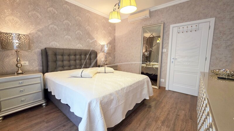 Baneasa. Oaza de liniste in apartament de lux, in padurea Baneasa